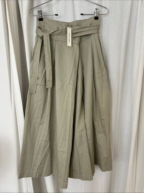 BLACK CRANE origami culotte in sage green High-Waist Tie front size small NWT